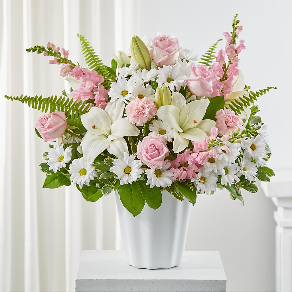 Soft Touch Tabletop Basket – Platte Floral, Colorado Springs CO