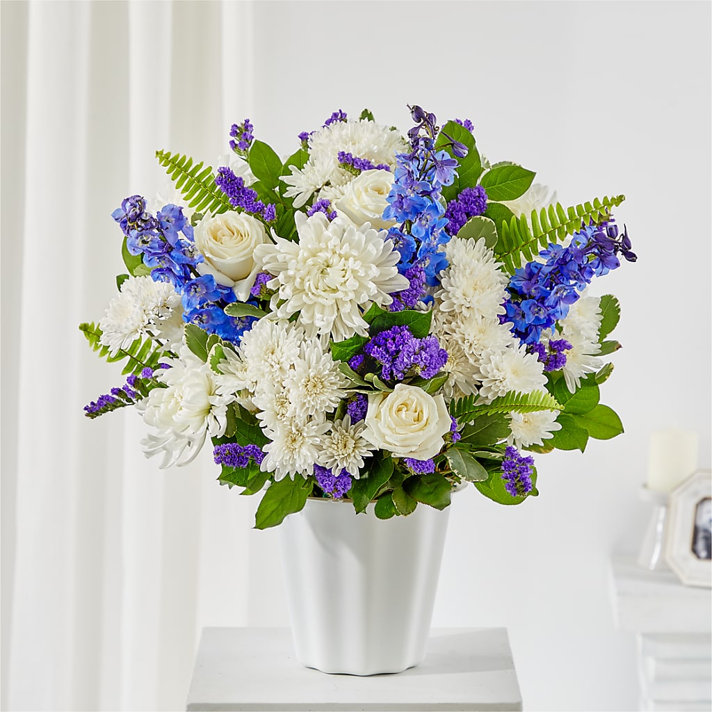 Hold Dear Tabletop Basket – Platte Floral, Colorado Springs CO