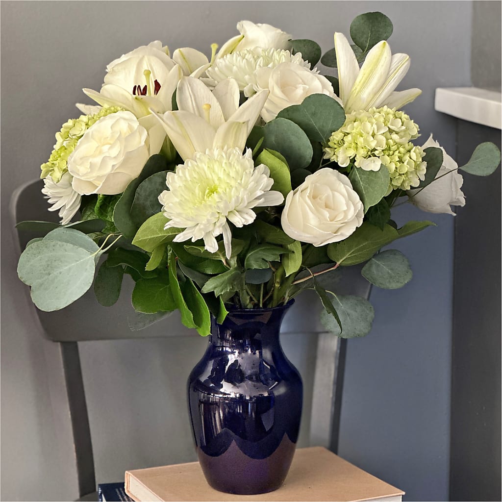 Snowy Dreams Bouquet –  Platte Floral, Colorado Springs CO